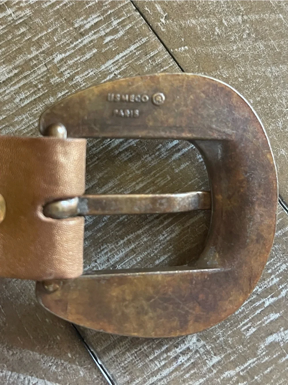 Vintage Brown Leather Women’s Belt with Decorative Gold Buckle 41”